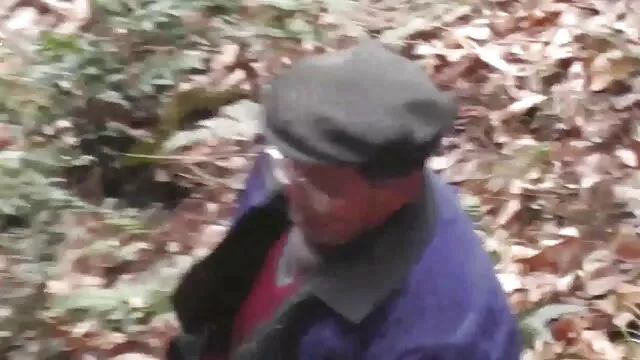 XXX geen registratie  Outdoor Group erotische sexfilmpjes Sex and facial cum