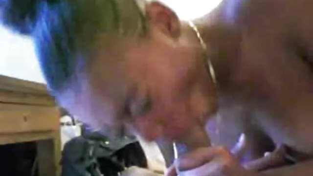 XXX geen registratie  Angelina Brill gratis sex filmpjes bekijken slender laat haar spelen met seksspeeltjes