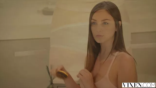 XXX geen registratie  Meisje dat kanker heeft in de badkamer en zichzelf aan haar massage sexfilmpjes maat geeft