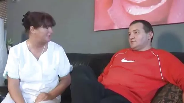 XXX geen registratie  Lieve schoonheid neem diepzee en zit booty on sex filmpjes beffen the chicken