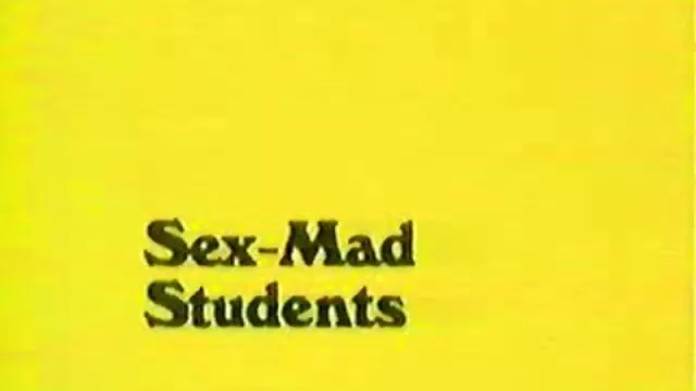 XXX geen registratie  Twee zwarte man en een blanke brunettes. gratis gay sexfilmpjes