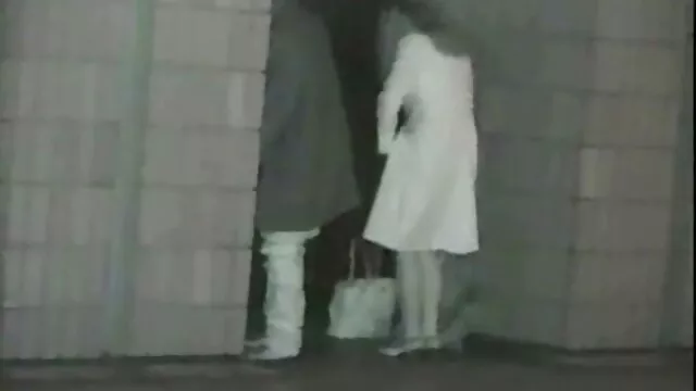 XXX geen registratie  Leuke Russische meisjes gratis sexfilmpjes lesbisch houden van seks met mannen.
