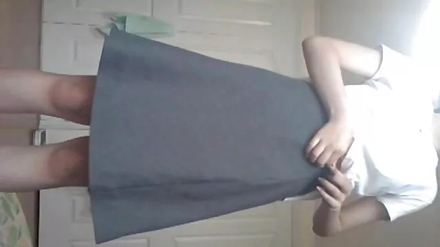 XXX geen registratie  Megan naakt gratis sex filmpjes bij het zwembad