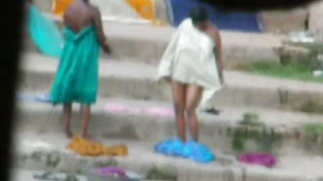 XXX geen registratie  Babab tieten zien blote borst op een gratis sexfilmpjes beffen wild strand