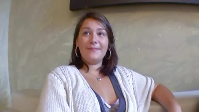 XXX geen registratie  Oma gevuld met lust in kousen springen snel op de kim holland sexfilmpjes leden van de zwarte