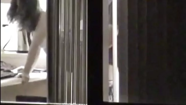 XXX geen registratie  Mooie tiroler sex filmpjes volwassen vrouw geneukt door jongere man