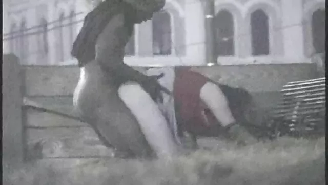 XXX geen registratie  Homo sensuele brunette gratis geile sexfilmpjes in een hete kus